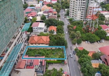 576 Sqm Commercial Land For Rent - BKK1, Phnom Penh thumbnail