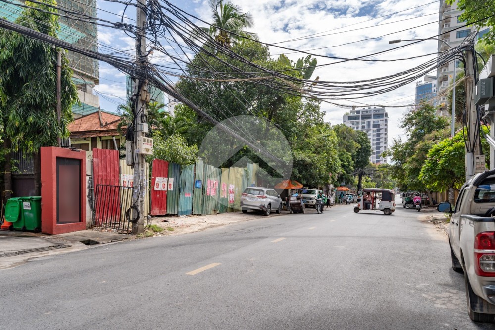 576 Sqm Commercial Land For Rent - BKK1, Phnom Penh - Image 9 576 Sqm Commercial Land For Rent - BKK1, Phnom Penh - Image 9