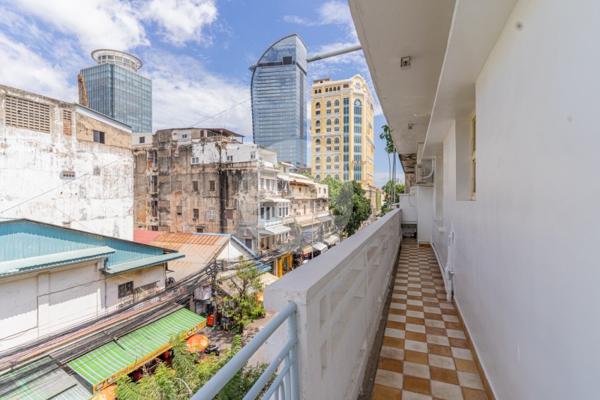 Renovated 1 Bedroom Apartment For Rent - Daun Penh, Phnom Penh