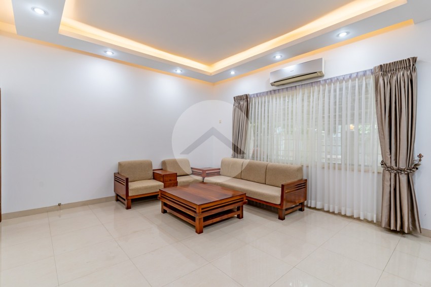 4 Bedroom Villa For Rent - Bassac Garden City, Tonle Bassac, Phnom Penh