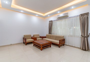 4 Bedroom Villa For Rent - Bassac Garden City, Tonle Bassac, Phnom Penh thumbnail