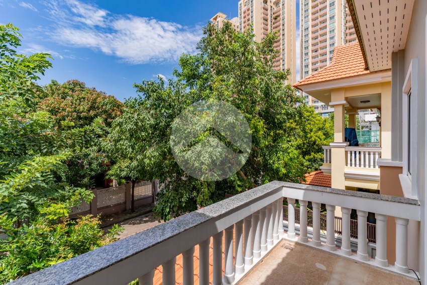 4 Bedroom Villa For Rent - Bassac Garden City, Tonle Bassac, Phnom Penh