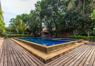 1 Bedroom Apartment For Rent - Svay Dangkum, Siem Reap thumbnail