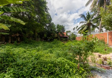 504 Sqm Residential Land For Sale - Near Riverside, Slor Kram, Siem Reap thumbnail