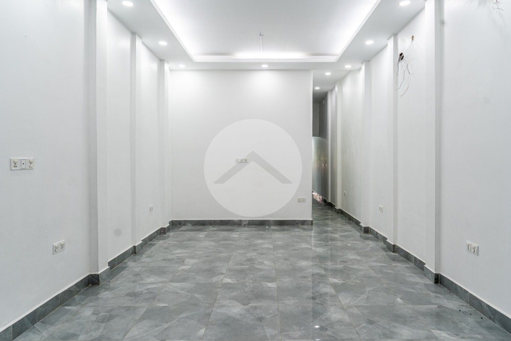 5 Bedroom Shophouse For Rent - Chey Chumneah, Phnom Penh - Image 2