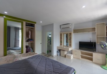 3 Bedroom Villa For Rent - Sra Ngae,  Siem Reap thumbnail