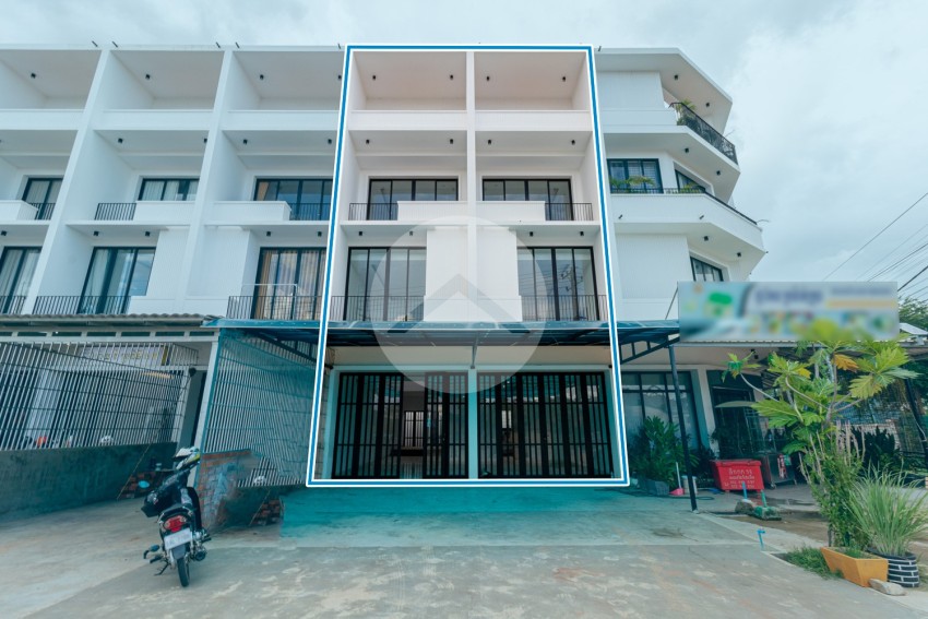 4 Bedroom Commercial Shophouse For Rent - Ring Road, Sangkat Siem Reap, Siem Reap