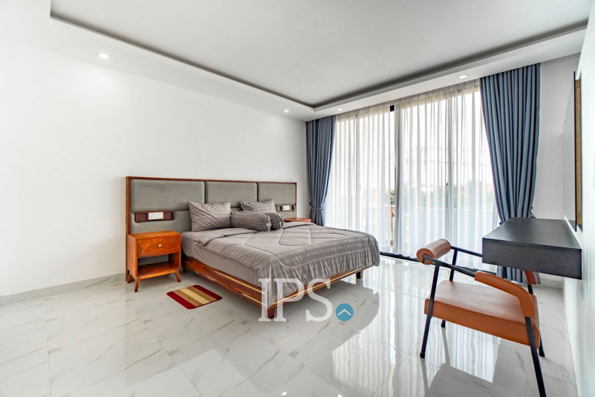 4 Bedroom Commercial Shophouse For Rent - Ring Road, Sangkat Siem Reap, Siem Reap