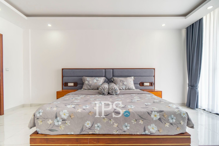 4 Bedroom Commercial Shophouse For Rent - Ring Road, Sangkat Siem Reap, Siem Reap