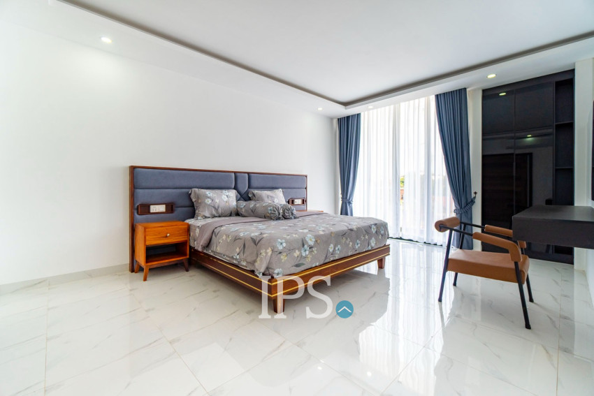 4 Bedroom Commercial Shophouse For Rent - Ring Road, Sangkat Siem Reap, Siem Reap