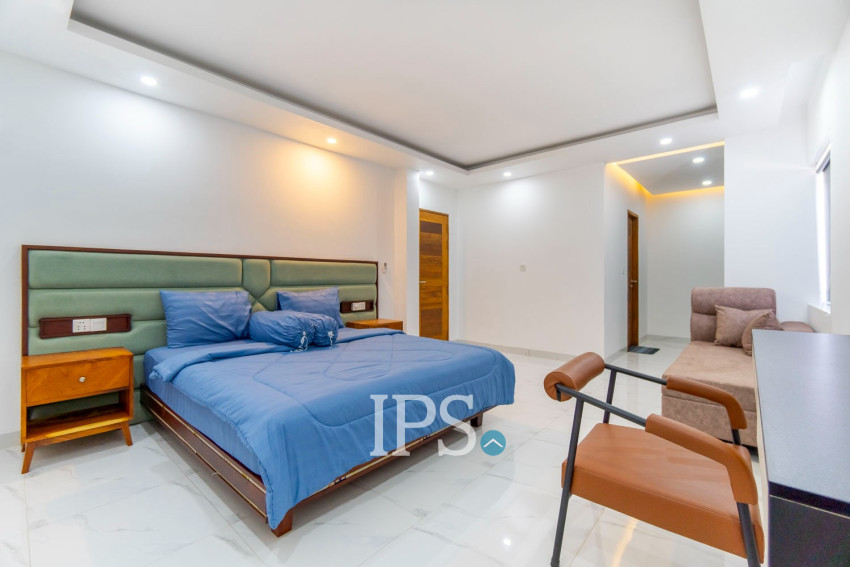 4 Bedroom Commercial Shophouse For Rent - Ring Road, Sangkat Siem Reap, Siem Reap