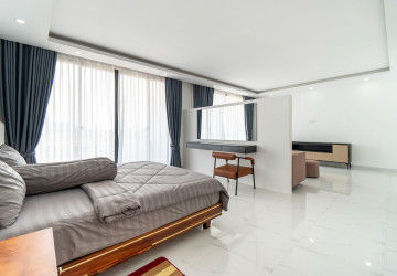 4 Bedroom Commercial Shophouse For Rent - Ring Road, Sangkat Siem Reap, Siem Reap thumbnail