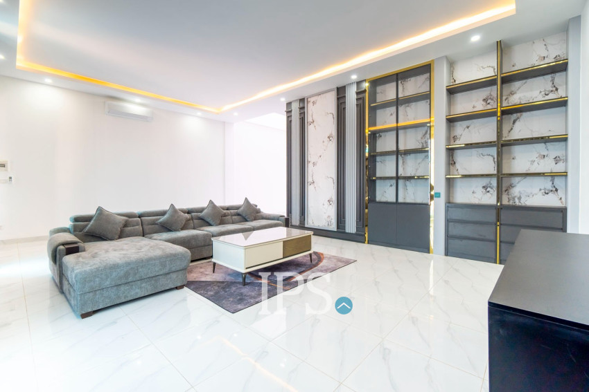 4 Bedroom Commercial Shophouse For Rent - Ring Road, Sangkat Siem Reap, Siem Reap