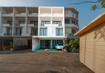 4 Bedroom Commercial Shophouse For Rent - Ring Road, Sangkat Siem Reap, Siem Reap thumbnail