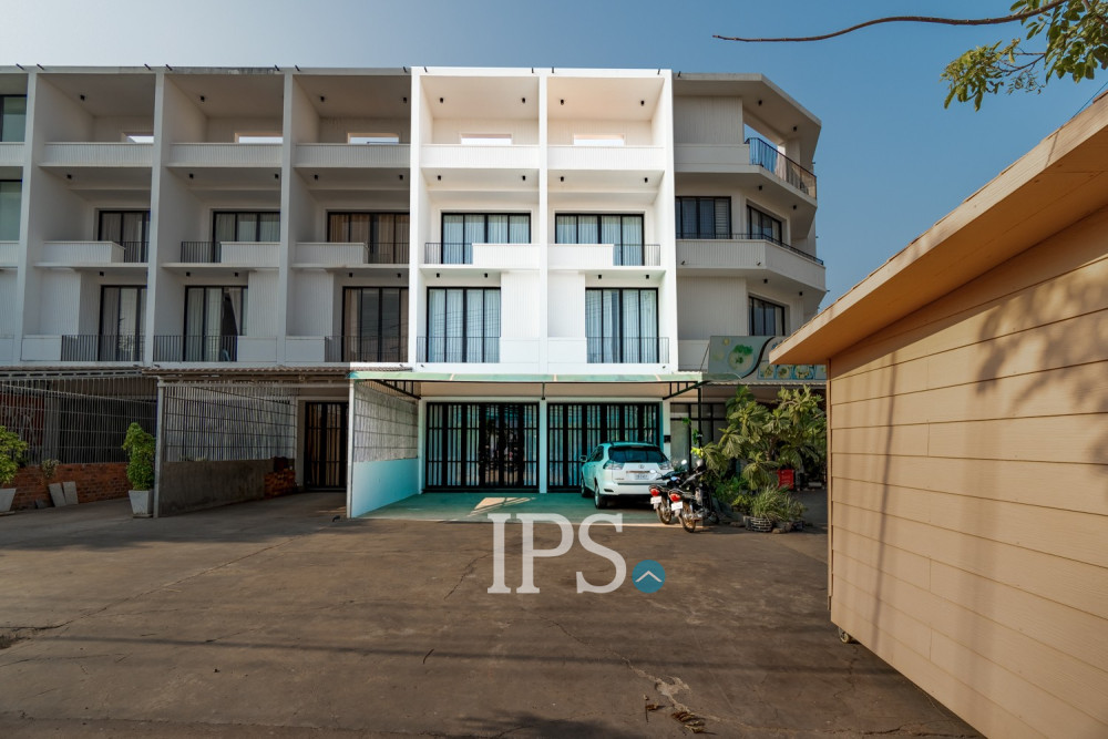 4 Bedroom Commercial Shophouse For Rent - Ring Road, Sangkat Siem Reap, Siem Reap