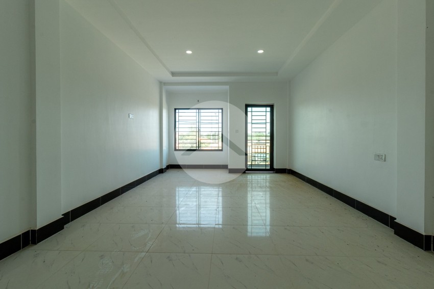 5 Bedroom Commercial Shophouse For Rent - Svay Dangkum, Krong Siem Reab