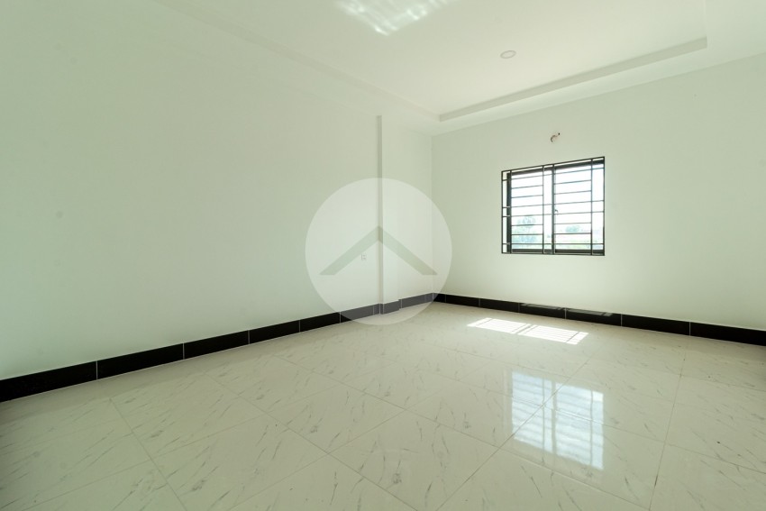 5 Bedroom Commercial Shophouse For Rent - Svay Dangkum, Krong Siem Reab