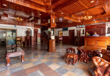 41 Bedroom Guesthouse for Sale - Svay Dangkum, Siem Reap thumbnail