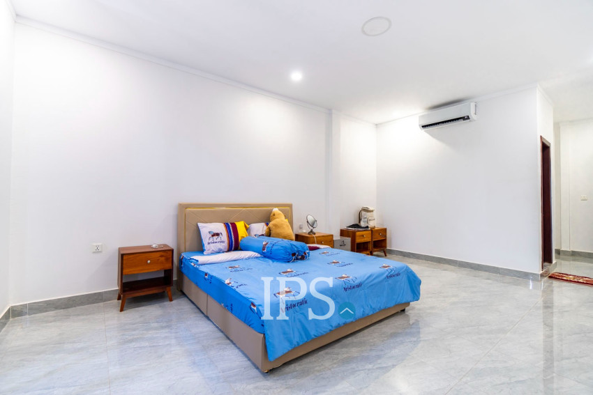 4 Bedroom Shophouse For Rent - Svay Dangkum, Siem Reap