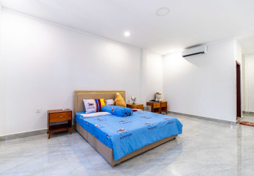 4 Bedroom Shophouse For Rent - Svay Dangkum, Siem Reap thumbnail