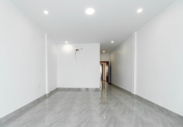 4 Bedroom Shophouse For Rent - Svay Dangkum, Siem Reap thumbnail