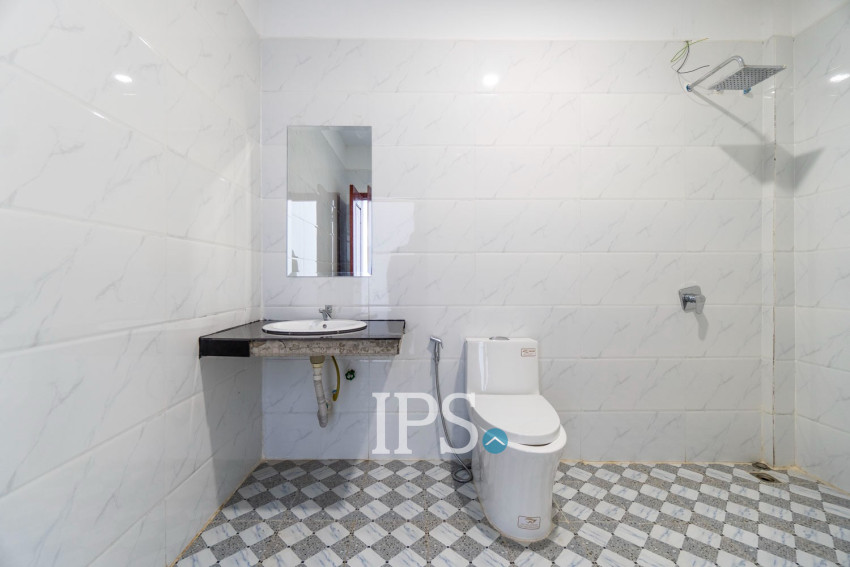 4 Bedroom Shophouse For Rent - Svay Dangkum, Siem Reap