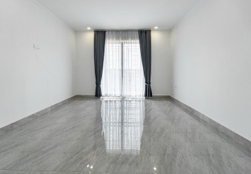 4 Bedroom Shophouse For Rent - Svay Dangkum, Siem Reap thumbnail