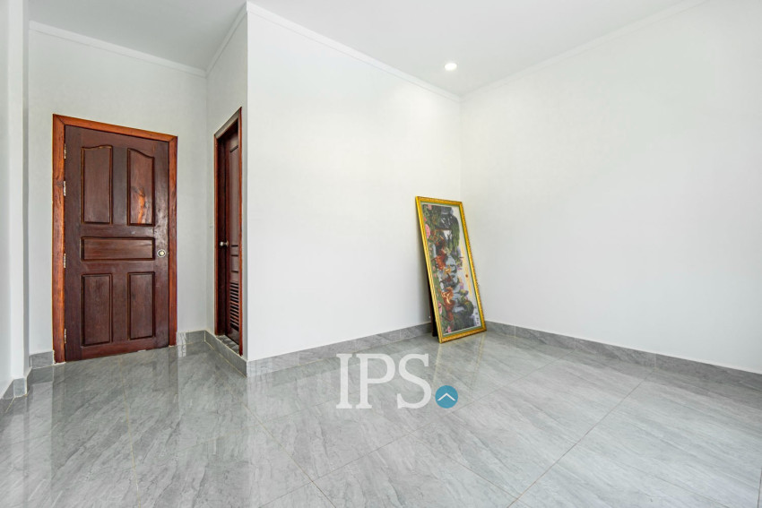 4 Bedroom Shophouse For Rent - Svay Dangkum, Siem Reap