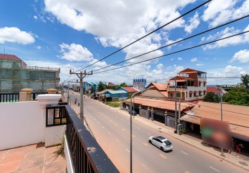 3 Bedroom Commercial Shophouse For Rent - Chreav, Siem Reap thumbnail