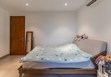 1 Bedroom Condo For Rent - Embassy Central, BKK1, Phnom Penh thumbnail