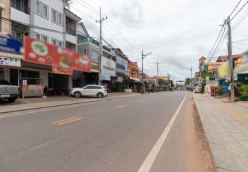 6 Bedroom Shophouse For Rent - Svay Dangkum, Siem Reap thumbnail