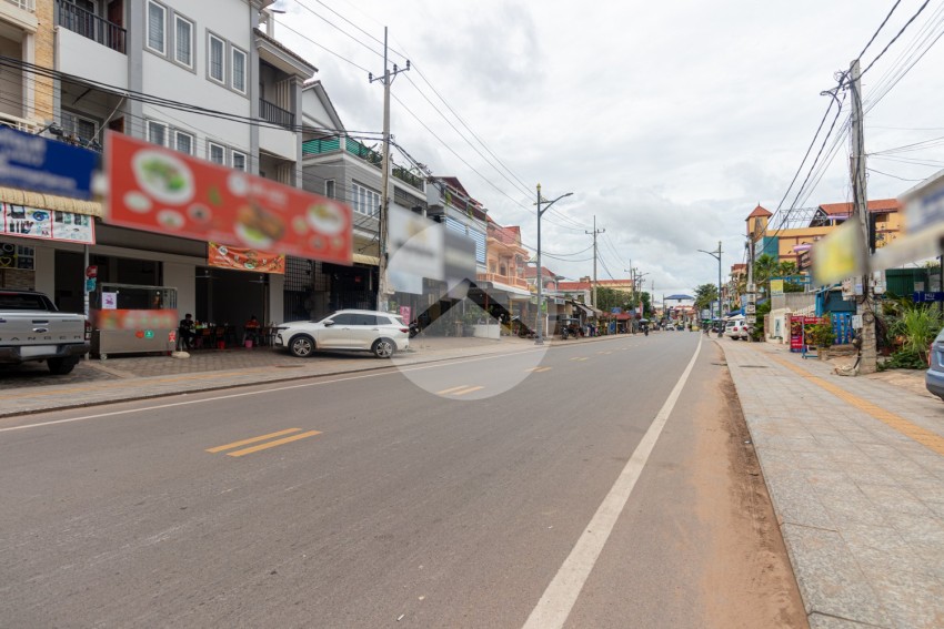 6 Bedroom Shophouse For Rent - Svay Dangkum, Siem Reap