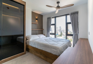 3 Bedroom Serviced Apartment For Rent - Tonle Bassac, Phnom Penh thumbnail