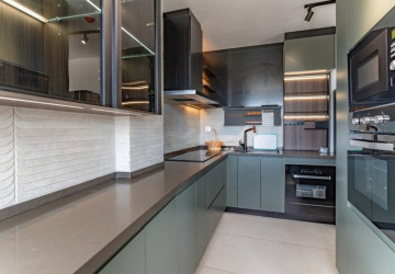 3 Bedroom Serviced Apartment For Rent - Tonle Bassac, Phnom Penh thumbnail