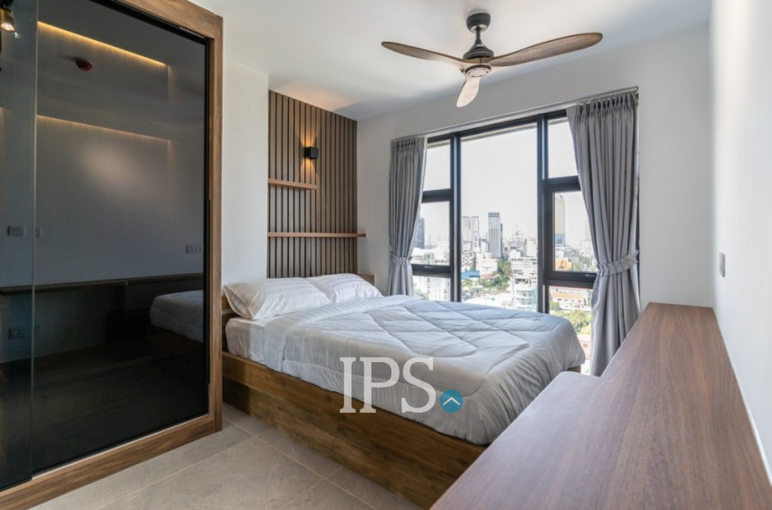 3 Bedroom Serviced Apartment For Rent - Tonle Bassac, Phnom Penh