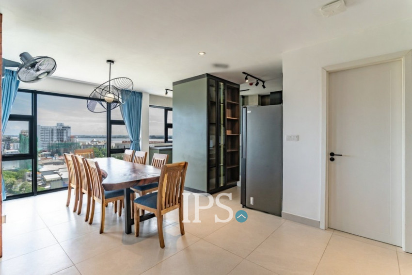 3 Bedroom Serviced Apartment For Rent - Tonle Bassac, Phnom Penh