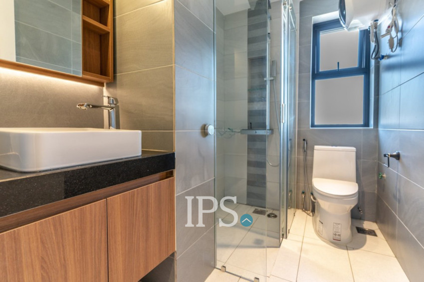 3 Bedroom Serviced Apartment For Rent - Tonle Bassac, Phnom Penh