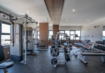 3 Bedroom Serviced Apartment For Rent - Tonle Bassac, Phnom Penh thumbnail