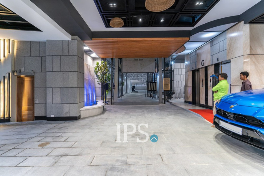 3 Bedroom Serviced Apartment For Rent - Tonle Bassac, Phnom Penh