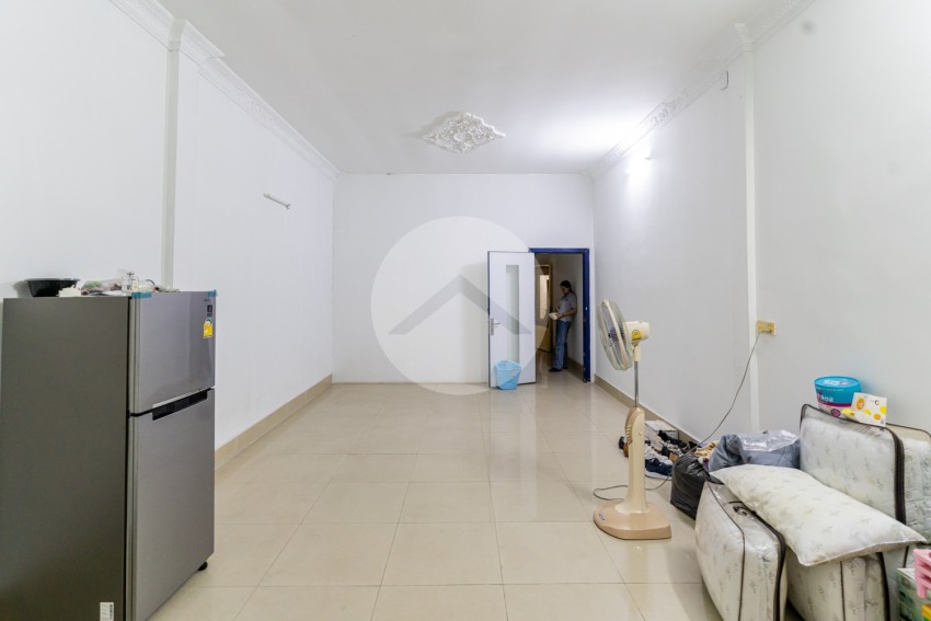 5 Bedroom Shophouse  For Sale - BKK3, Phnom Penh