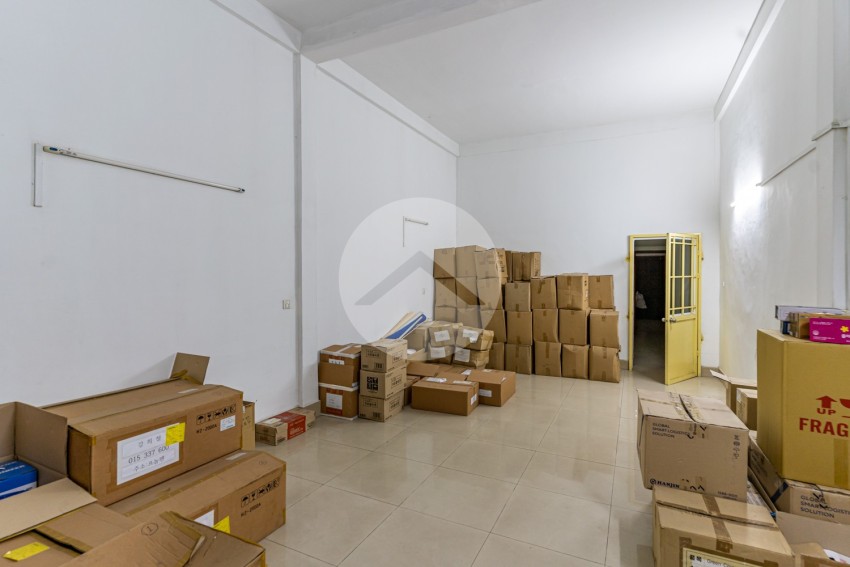 5 Bedroom Shophouse  For Sale - BKK3, Phnom Penh