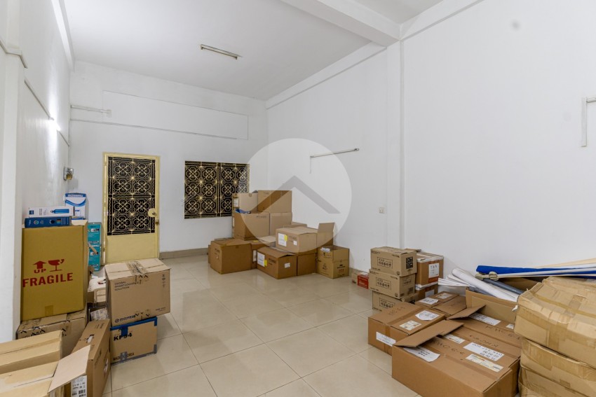 5 Bedroom Shophouse  For Sale - BKK3, Phnom Penh