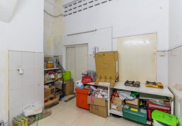 5 Bedroom Shophouse  For Sale - BKK3, Phnom Penh thumbnail