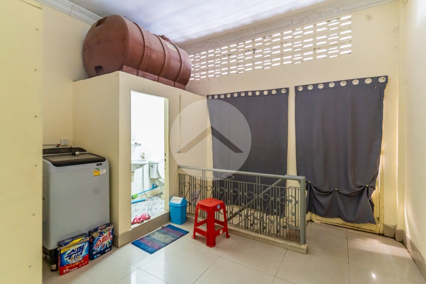 5 Bedroom Shophouse  For Sale - BKK3, Phnom Penh