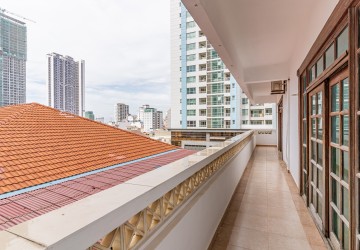 2 Bedroom Apartment For Rent - BKK1, Phnom Penh thumbnail