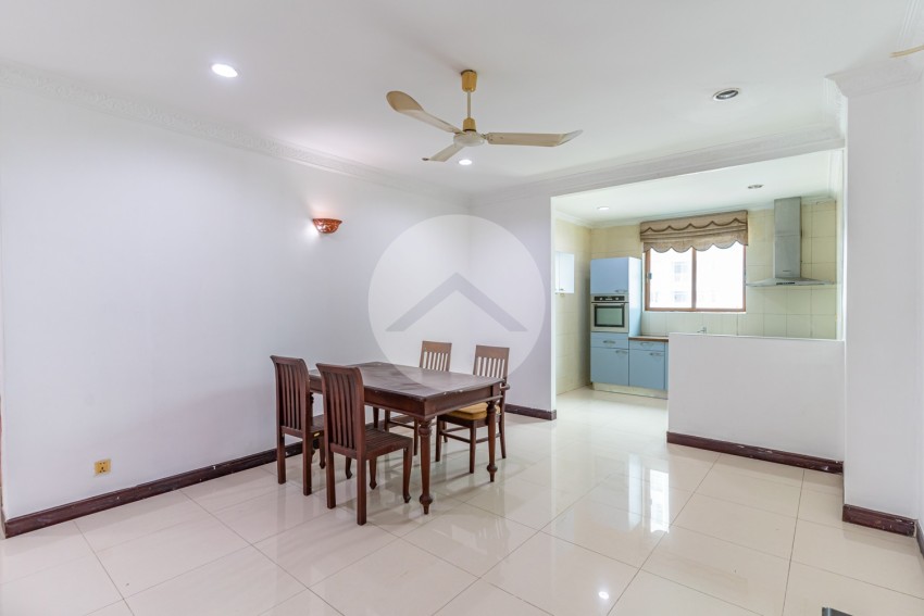 2 Bedroom Apartment For Rent - BKK1, Phnom Penh