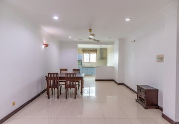 2 Bedroom Apartment For Rent - BKK1, Phnom Penh thumbnail