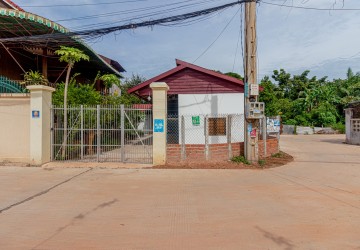 3 Bedroom House For Sale - Slor Kram, Siem Reap thumbnail