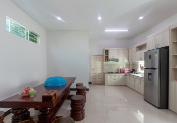 2 Bedroom Villa For Rent - Svay Dangkum, Siem Reap thumbnail