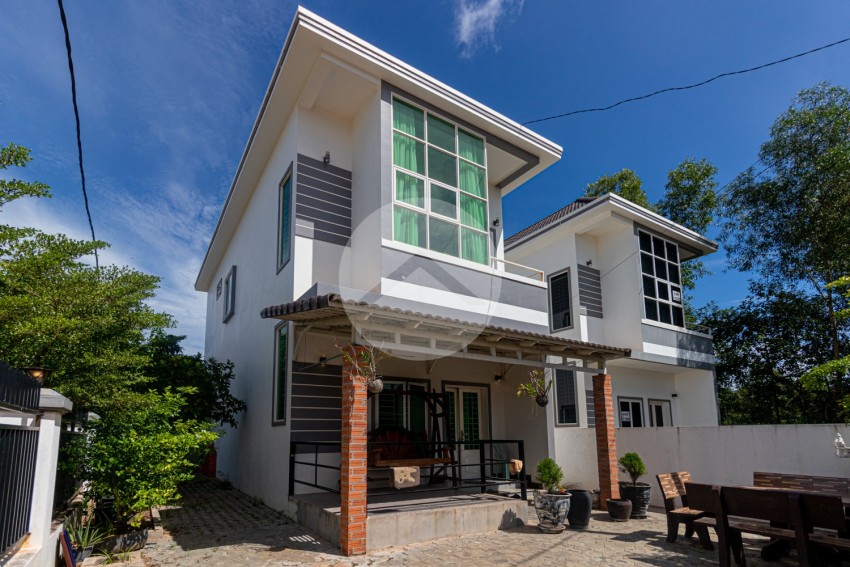 2 Bedroom Villa For Rent - Svay Dangkum, Siem Reap